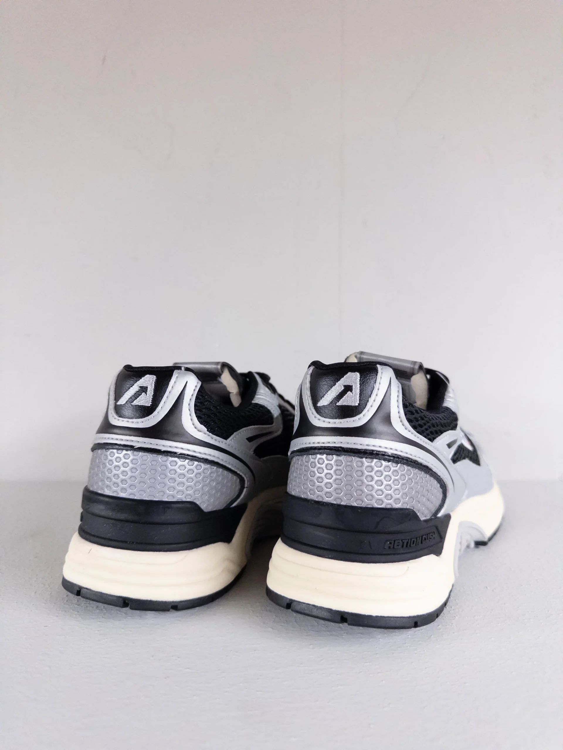 Autry Hyperway HYLM MV09 - Sneakers Uomo - immagine 5