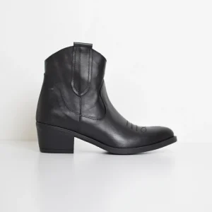 Texano basso in pelle con ricami