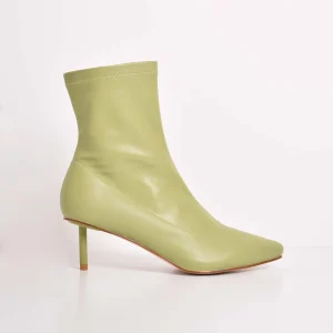 Stivaletto Elasticizzato Con Tacco