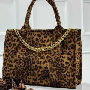 Pamela Leopard - Borsa