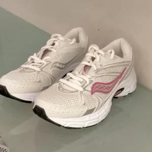 Sneakers SAUCONY rete bianca con riporti argento/rosa