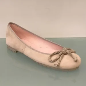 Ballerine Pretty Ballerinas in camoscio beige