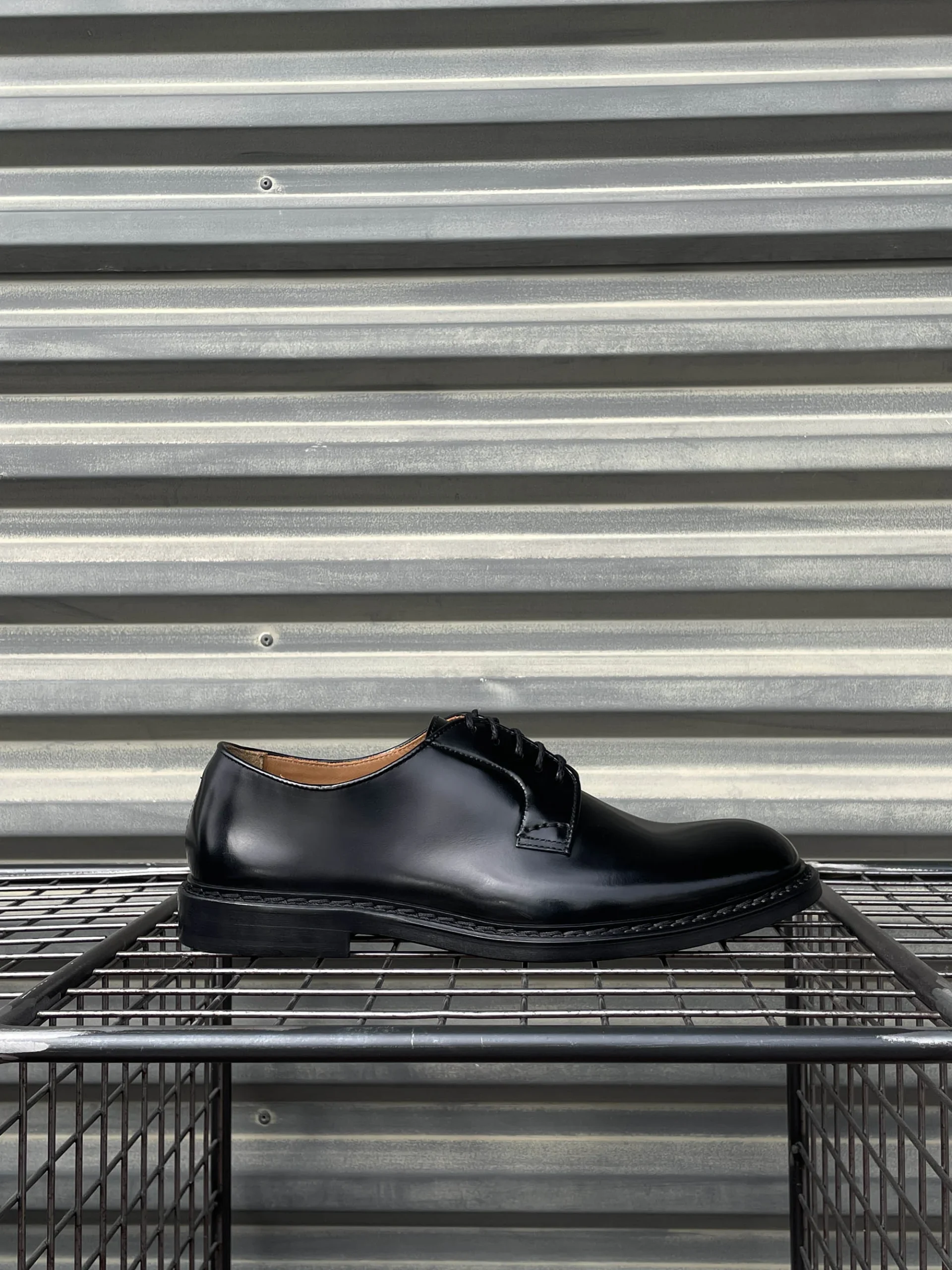 Doucal's scarpa stringata in pelle nera DU1385 - immagine 2