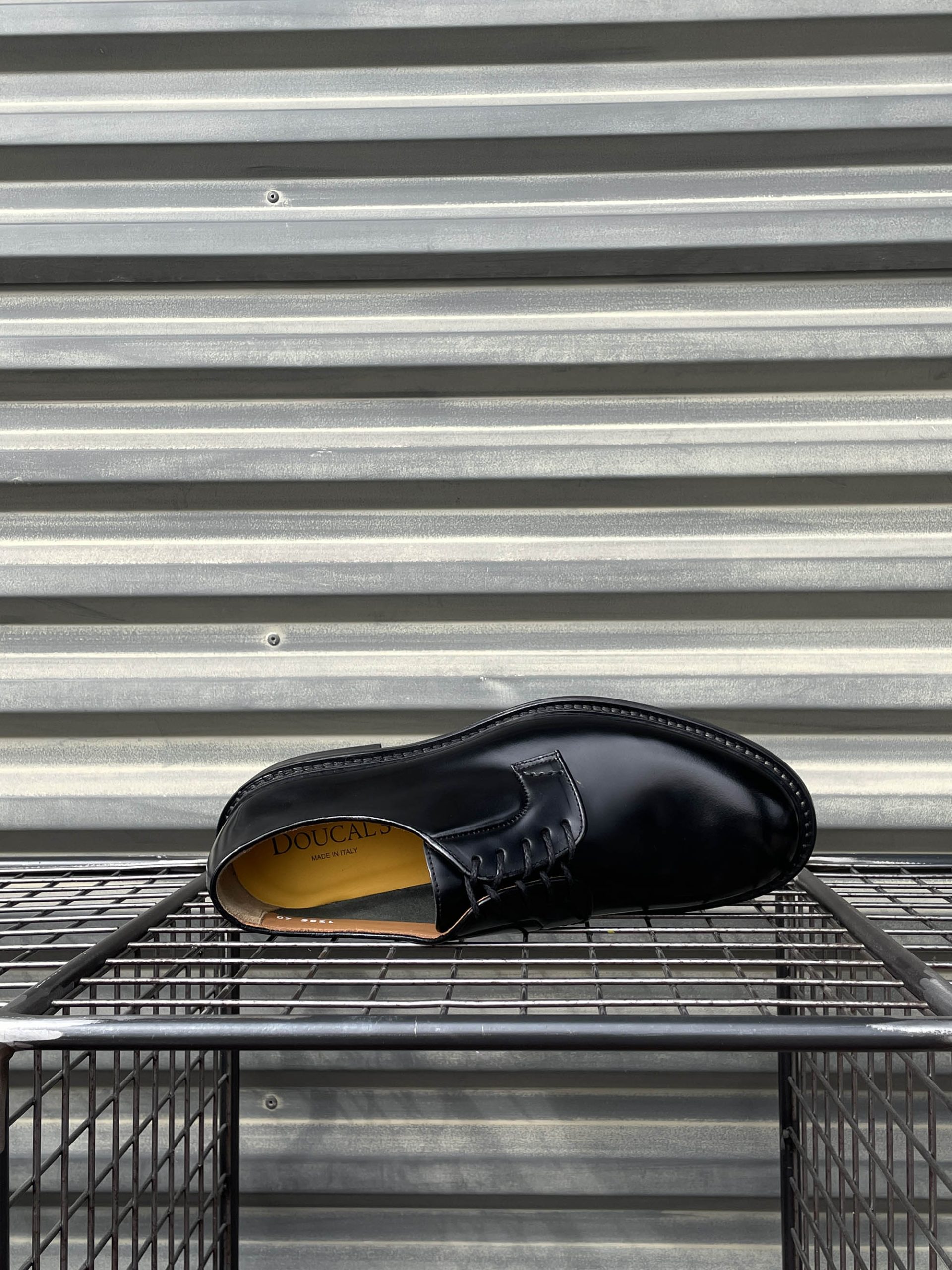 Doucal's scarpa stringata in pelle nera DU1385 - immagine 6