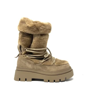 Scarponcino in ecopelliccia color cammello - A61C