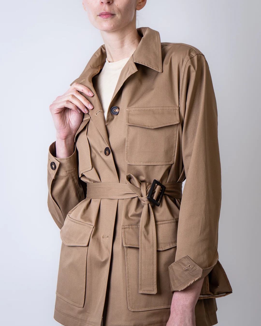 Tagliatore giacca J-LAUREN I70010 F1175 beige - immagine 3