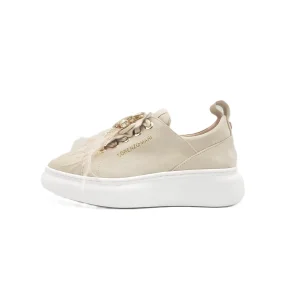 Laura Camoscio fondotinta