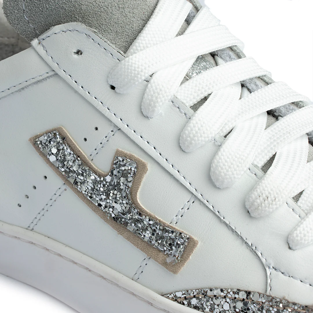 Sneaker bianca con glitter argento Donna - immagine 4