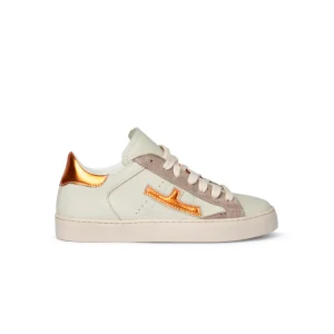Sneaker in pelle avorio con dettagli oro Donna
