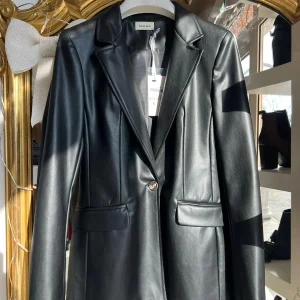 Giacca in ecopelle - 240T10N