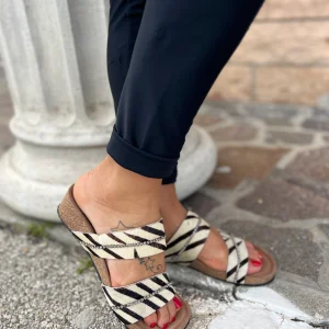 Ciabattina stampa zebra con accessorio-CINDI28