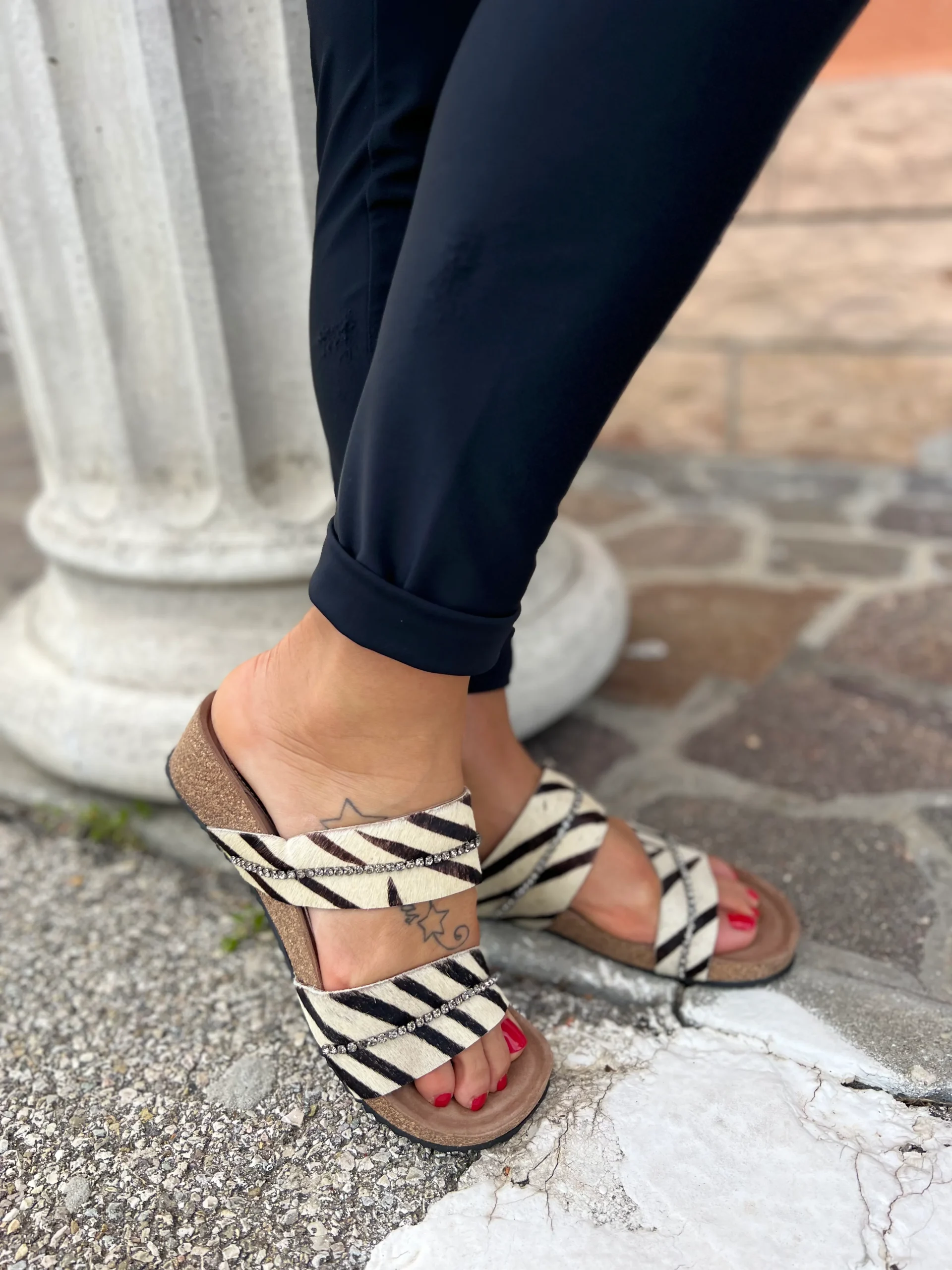 Ciabattina stampa zebra con accessorio-CINDI28 - immagine 2